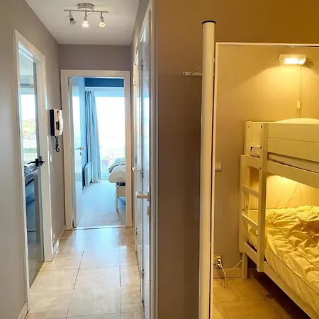 In With The Beach, Cleaning Included Apartment