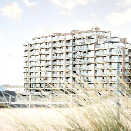 Apartment In With The Beach, Cleaning Included *